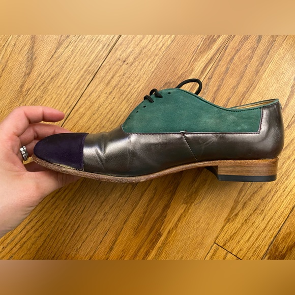 Dieppa Restrepo Suede Round-Toe Oxfords Size: 6.5 - Picture 9 of 13